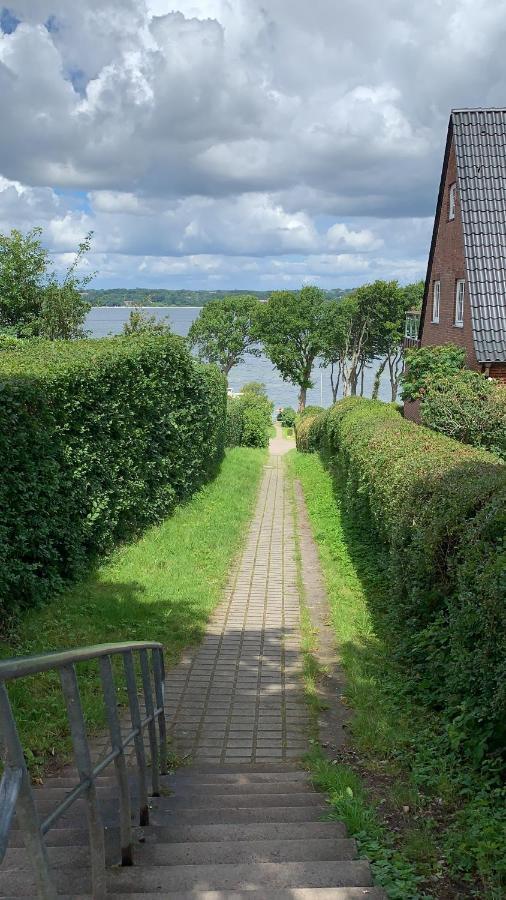 Ferienwohnung In Weisser Villa Am Kliff Flensburg Exterior foto